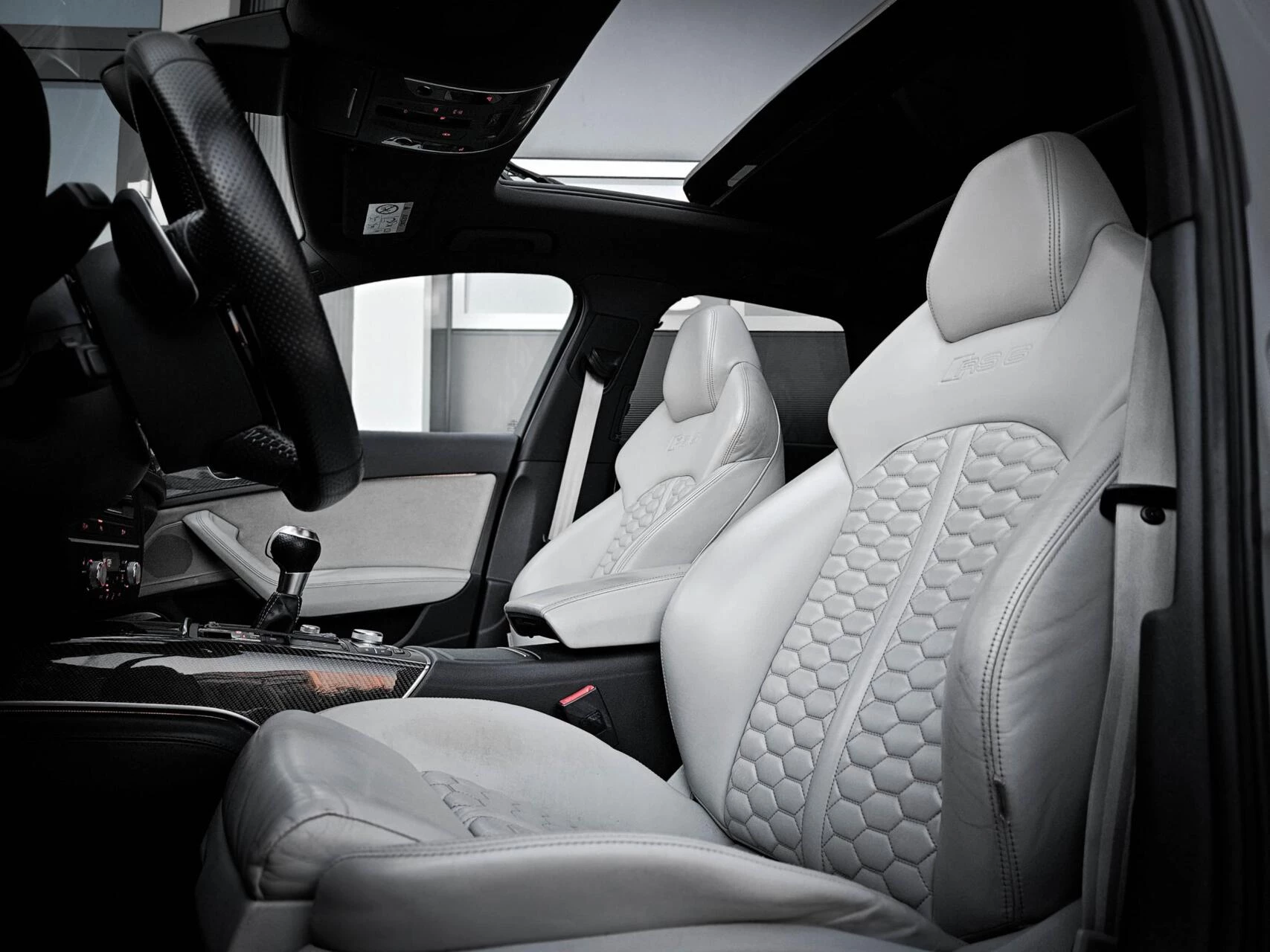 Hoofdafbeelding Audi RS6