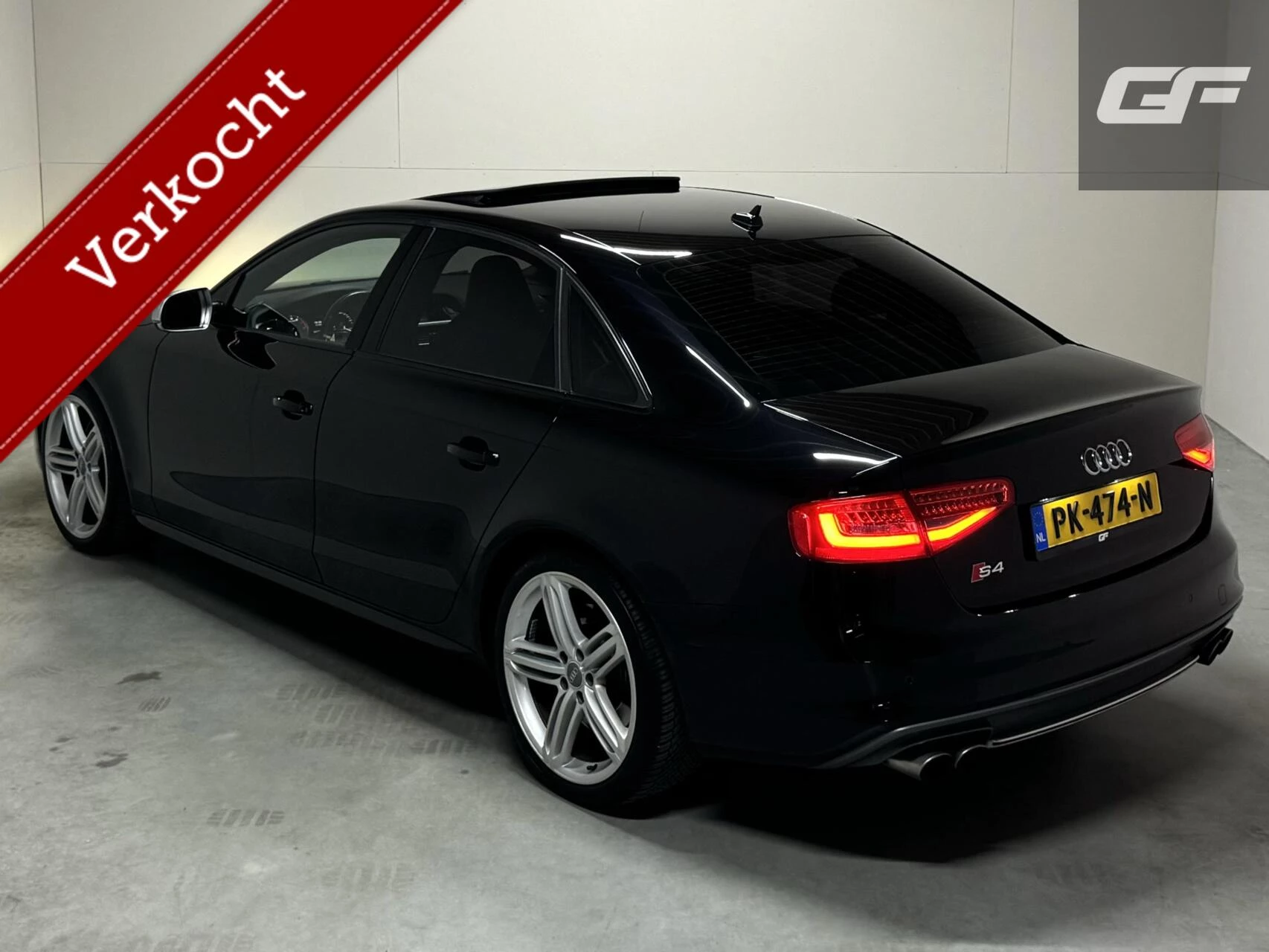 Hoofdafbeelding Audi S4