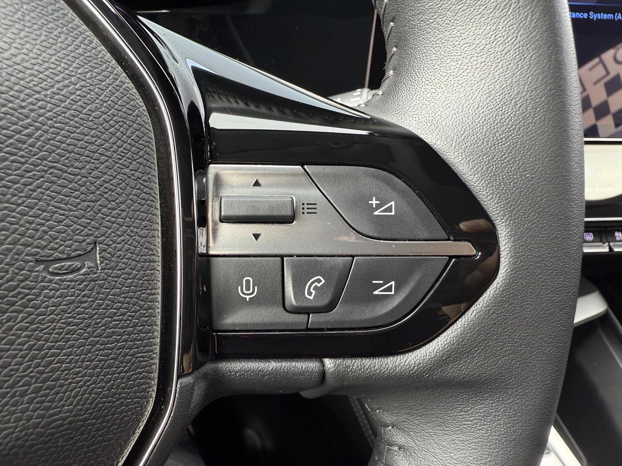 Hoofdafbeelding Peugeot 408