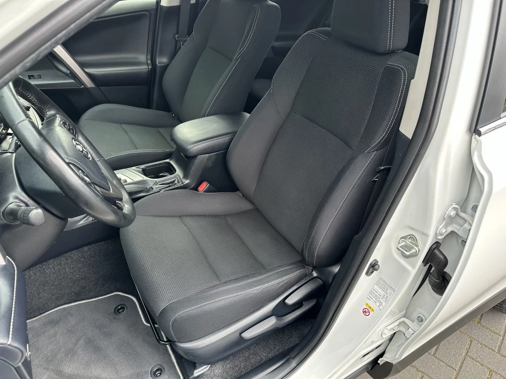 Hoofdafbeelding Toyota RAV4