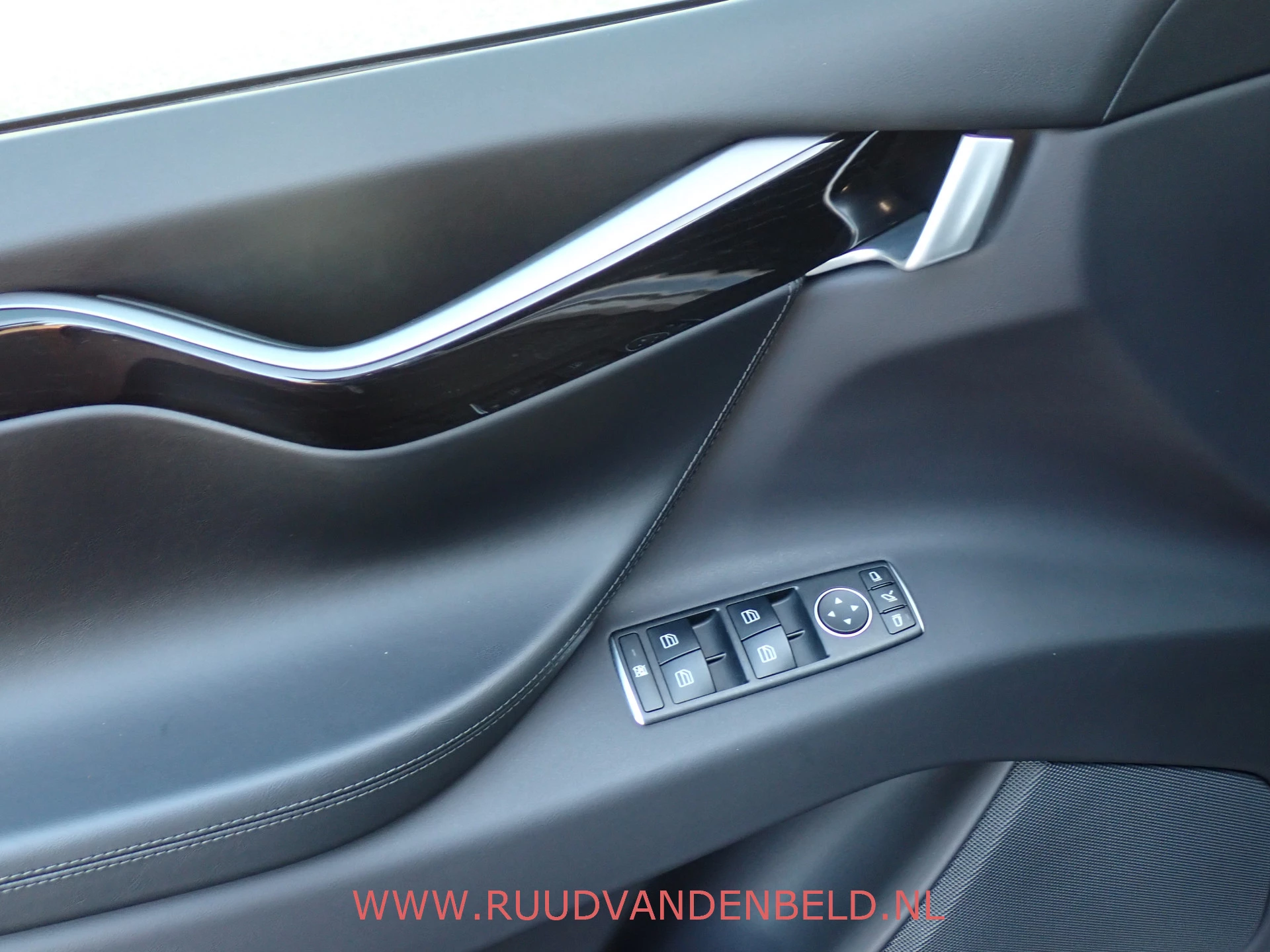 Hoofdafbeelding Tesla Model X