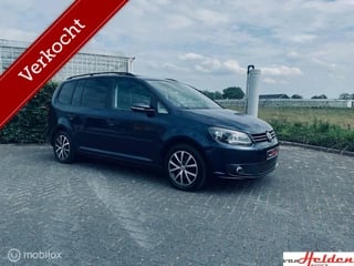 Hoofdafbeelding Volkswagen Touran Volkswagen Touran 1.2 TSI 7pers Panodak Navi Trekhaak PDC Klima 139;000KM Nette Auto