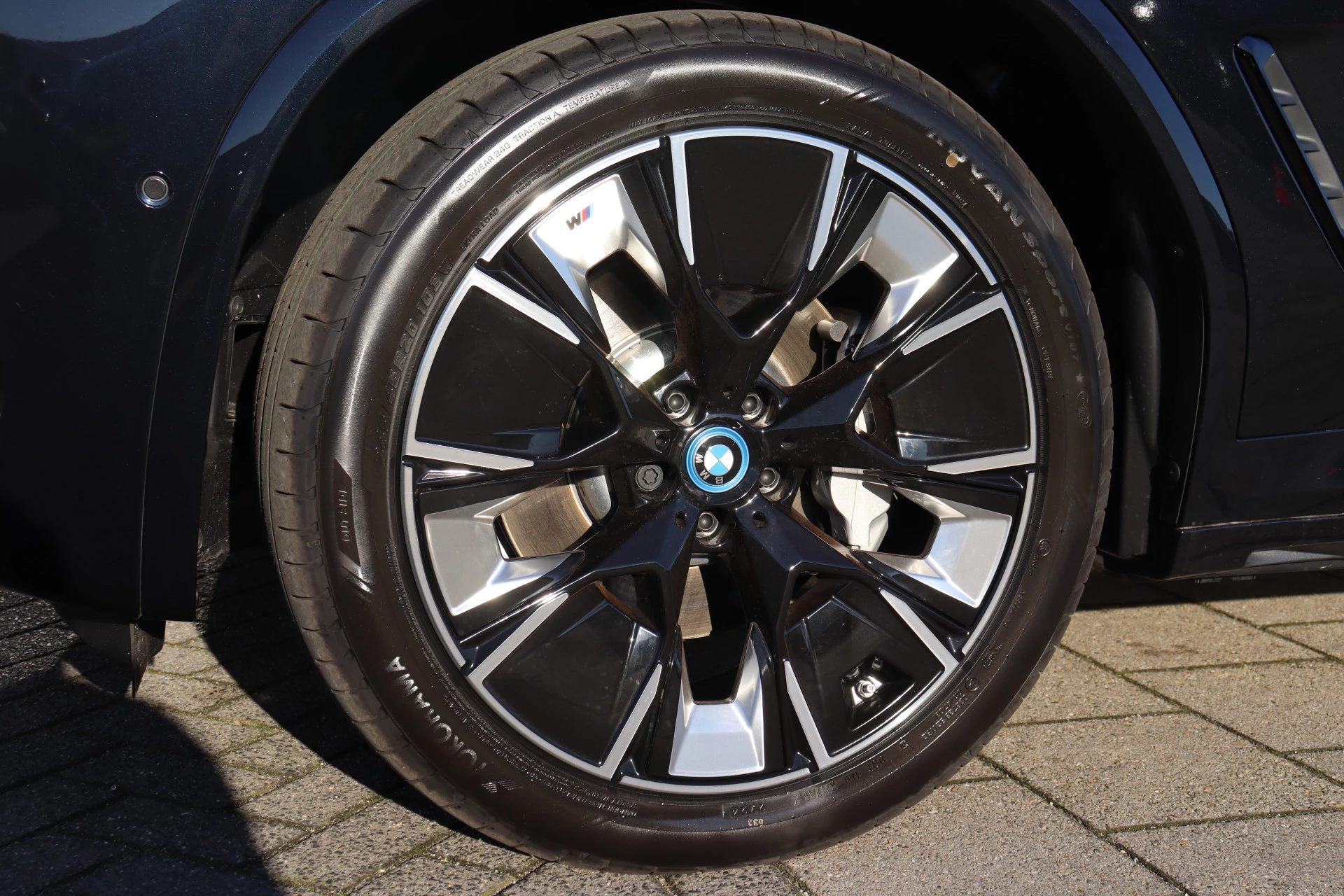 Hoofdafbeelding BMW iX3