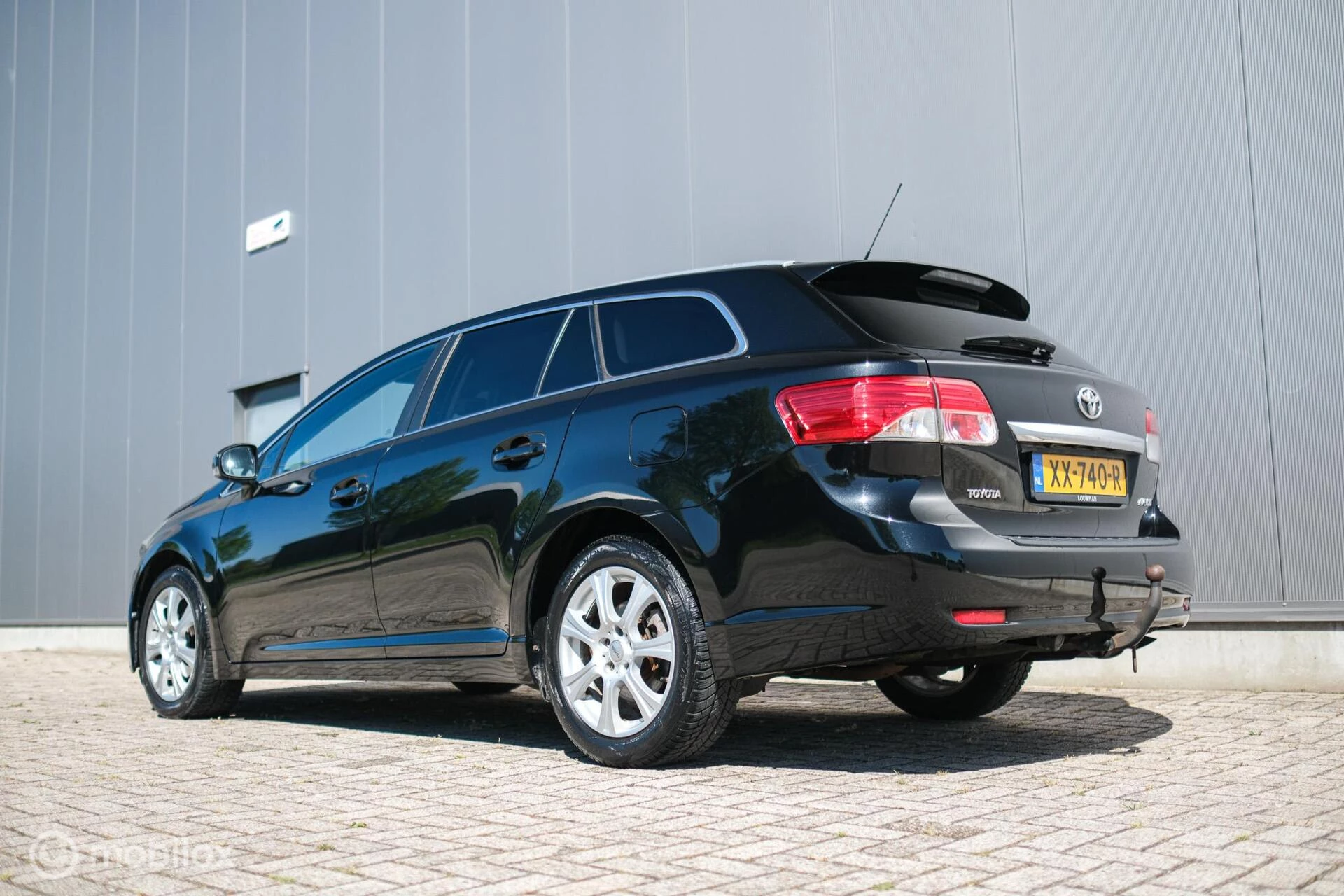 Hoofdafbeelding Toyota Avensis