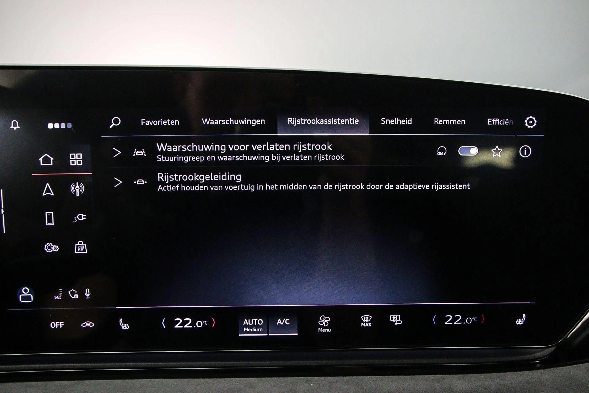 Hoofdafbeelding Audi A6 Avant e-tron