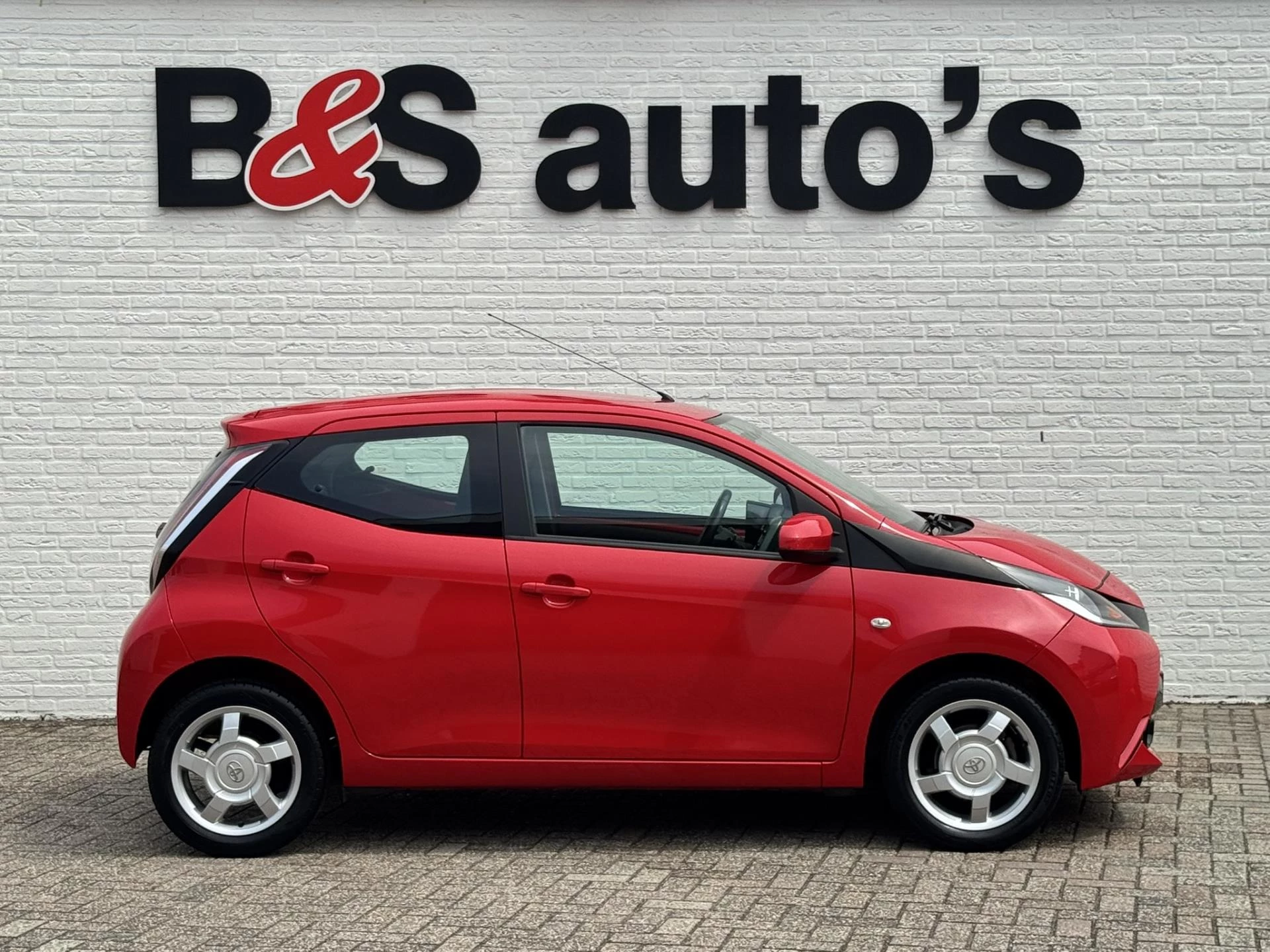Hoofdafbeelding Toyota Aygo