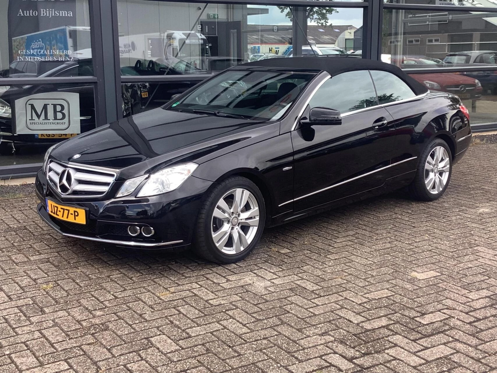 Hoofdafbeelding Mercedes-Benz E-Klasse