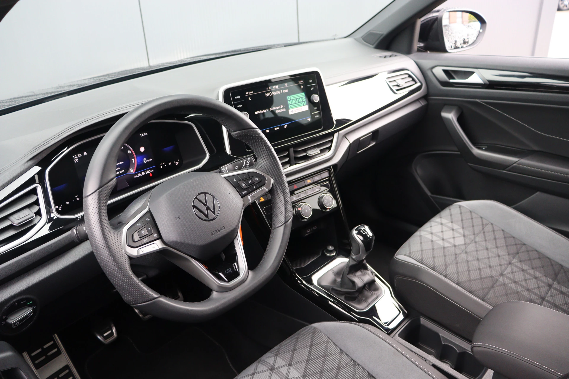 Hoofdafbeelding Volkswagen T-Roc