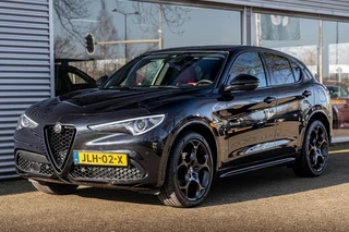 Hoofdafbeelding Alfa Romeo Stelvio Alfa Romeo Stelvio 2.0 Turbo Veloce Q4 280pk
