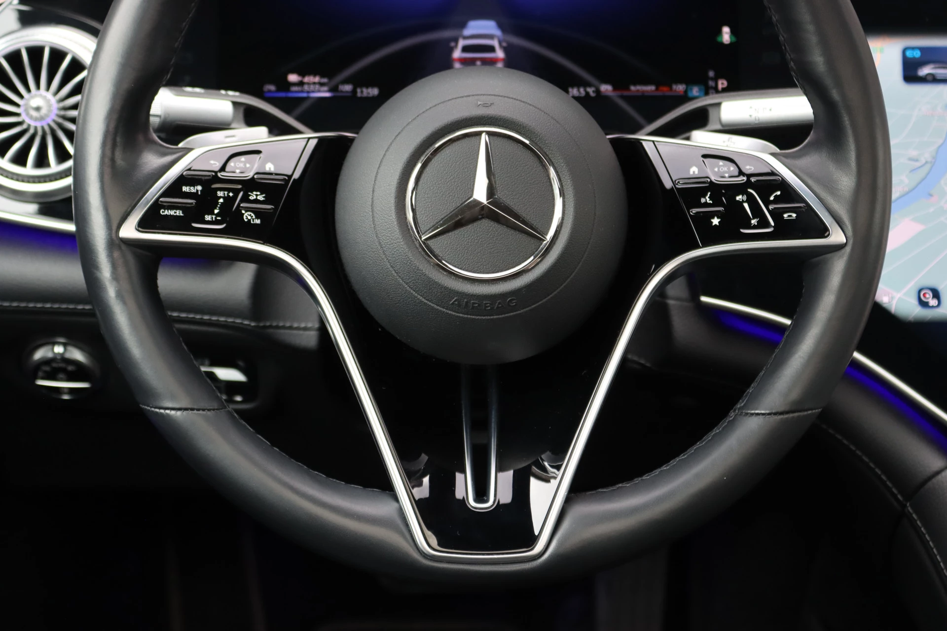 Hoofdafbeelding Mercedes-Benz EQS