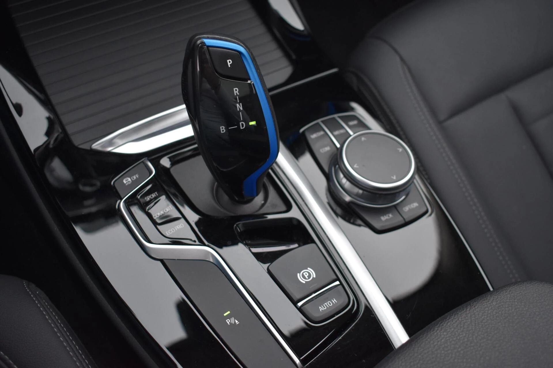 Hoofdafbeelding BMW iX3