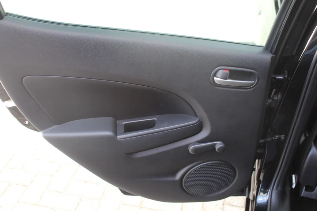 Hoofdafbeelding Mazda 2
