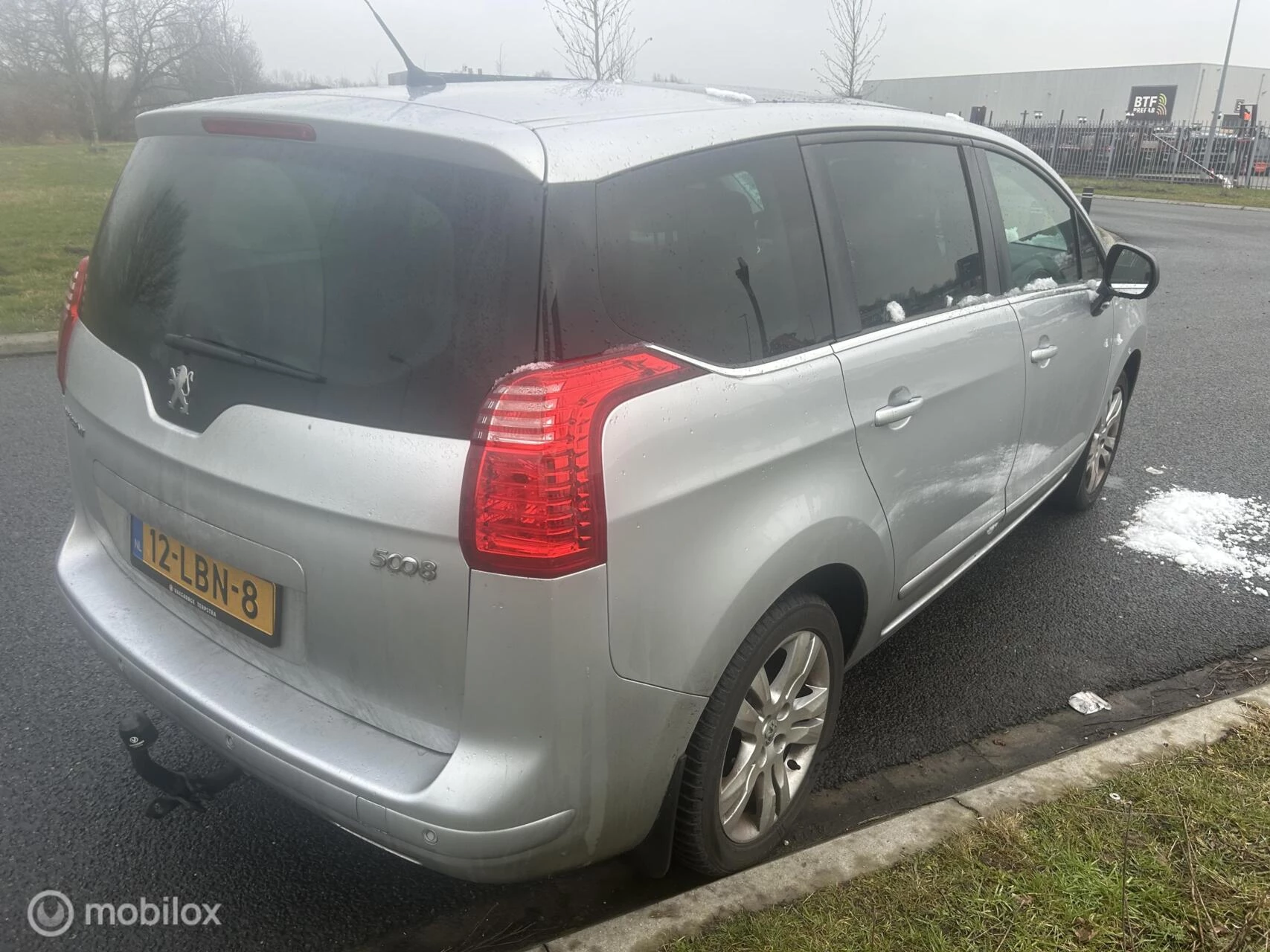 Hoofdafbeelding Peugeot 5008