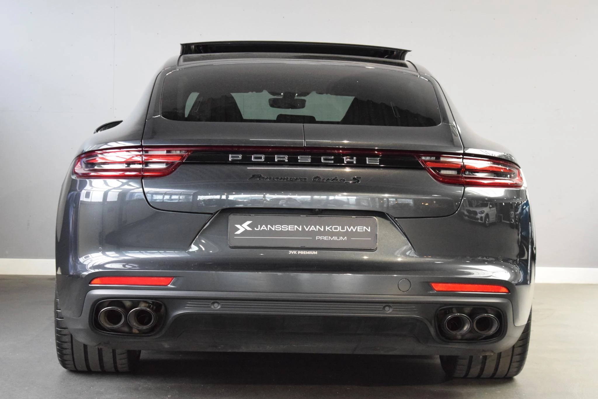 Hoofdafbeelding Porsche Panamera