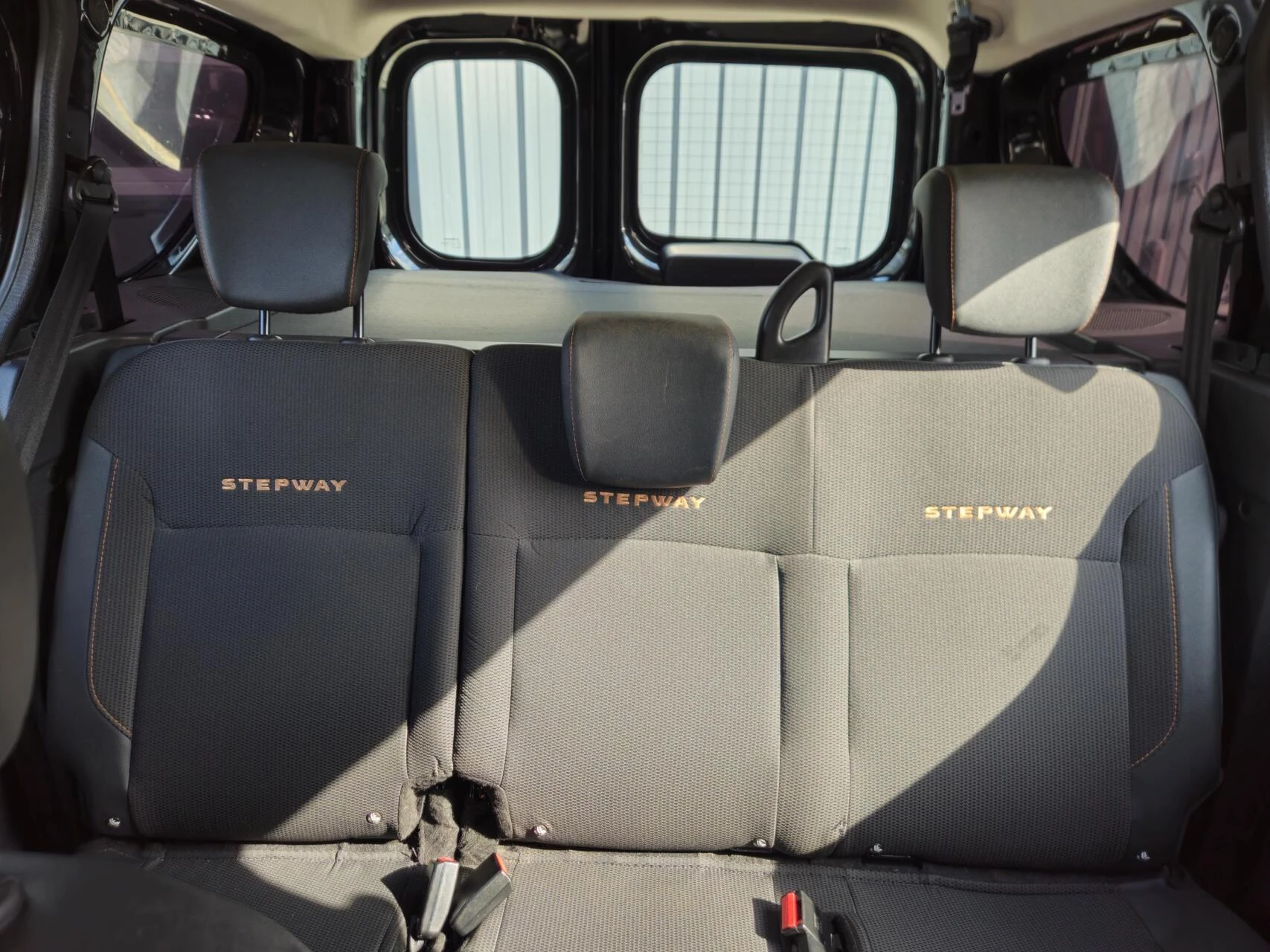 Hoofdafbeelding Dacia Dokker