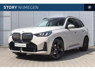 BMW X3 30e xDrive M Sport Automaat / Trekhaak / Panoramadak / Sportstoelen / Harman Kardon / Adaptieve LED / Parking Assistant Plus