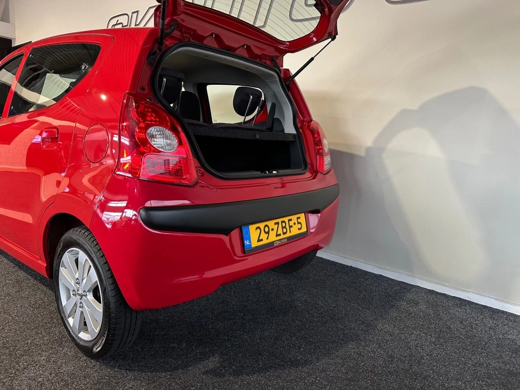 Hoofdafbeelding Nissan Pixo