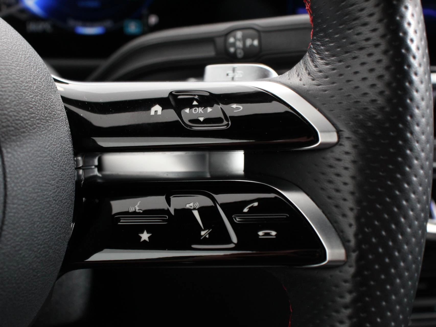 Hoofdafbeelding Mercedes-Benz EQB