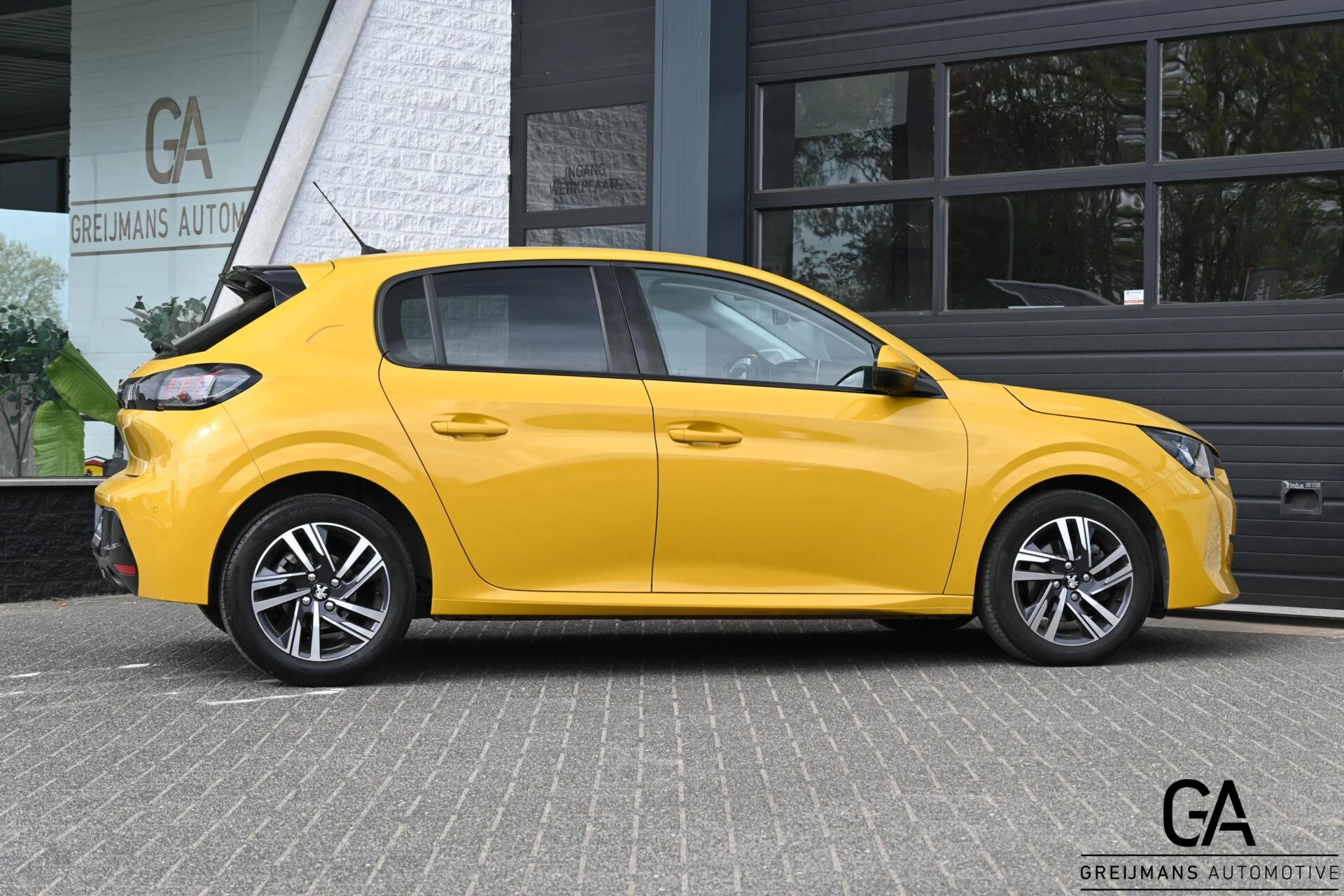 Hoofdafbeelding Peugeot 208