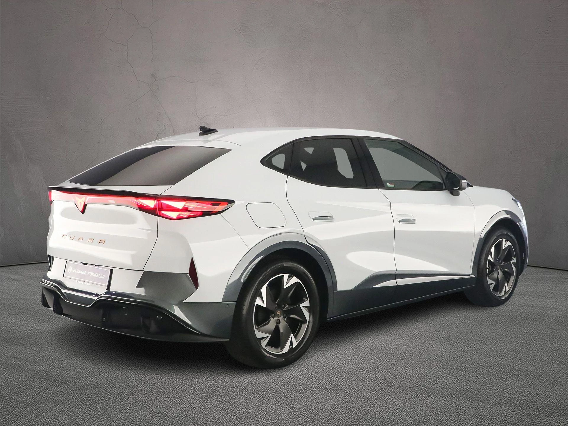 Hoofdafbeelding CUPRA Tavascan