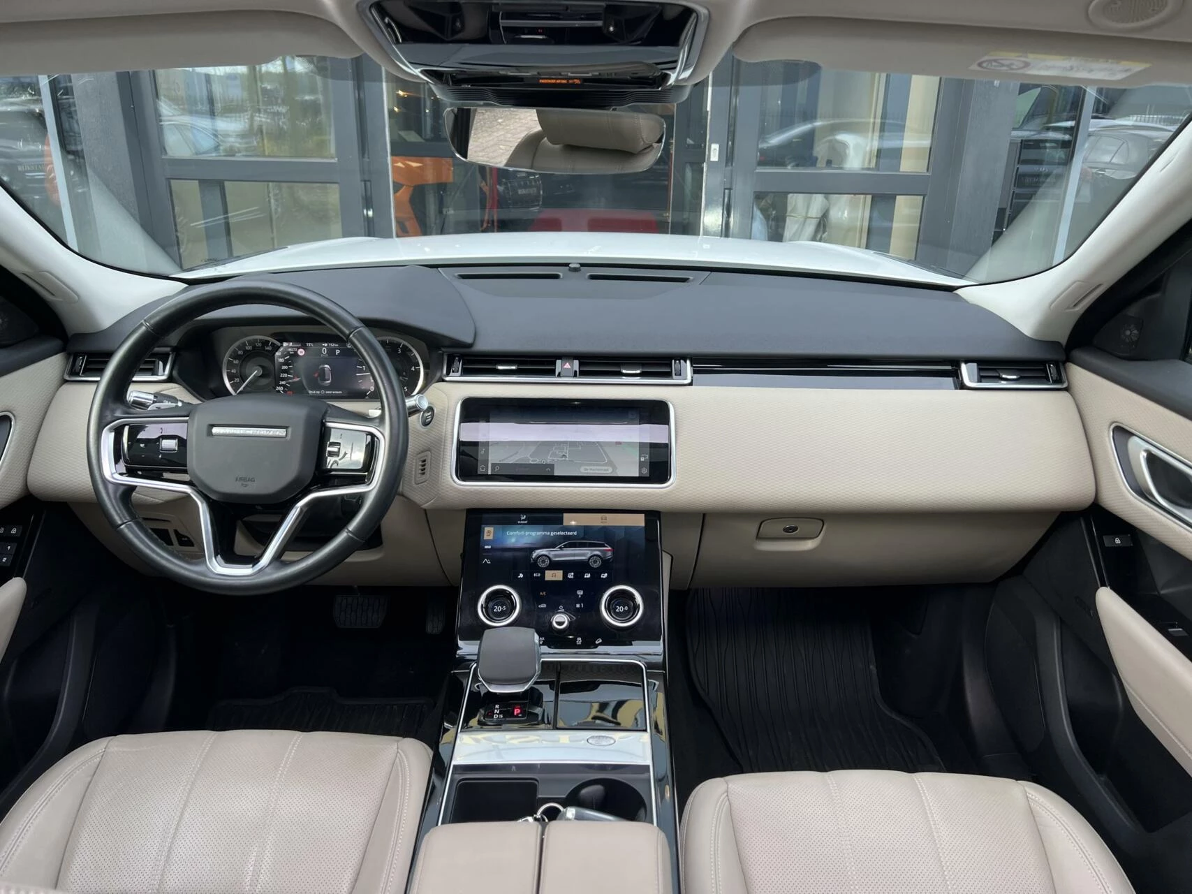 Hoofdafbeelding Land Rover Range Rover Velar