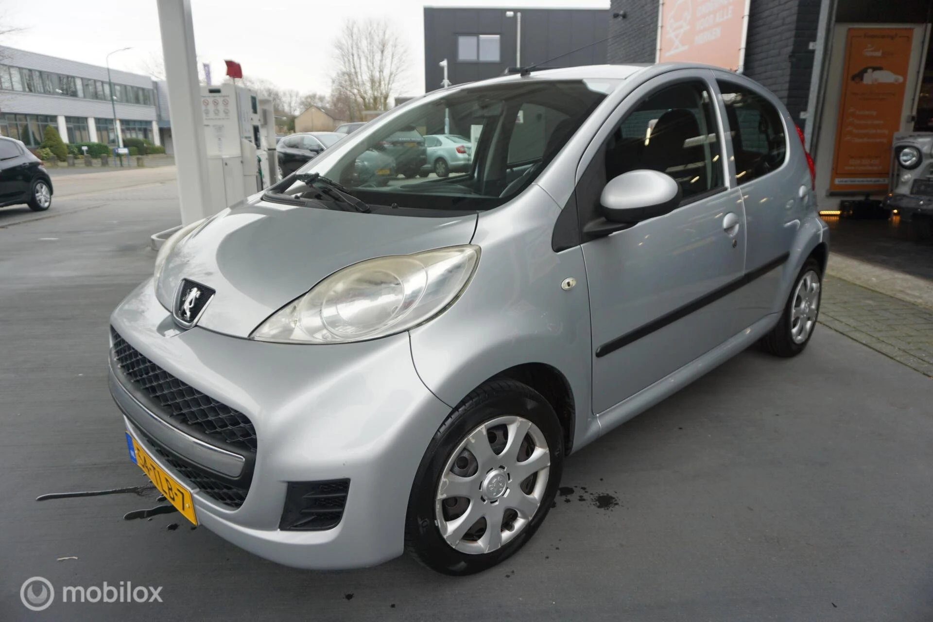Hoofdafbeelding Peugeot 107