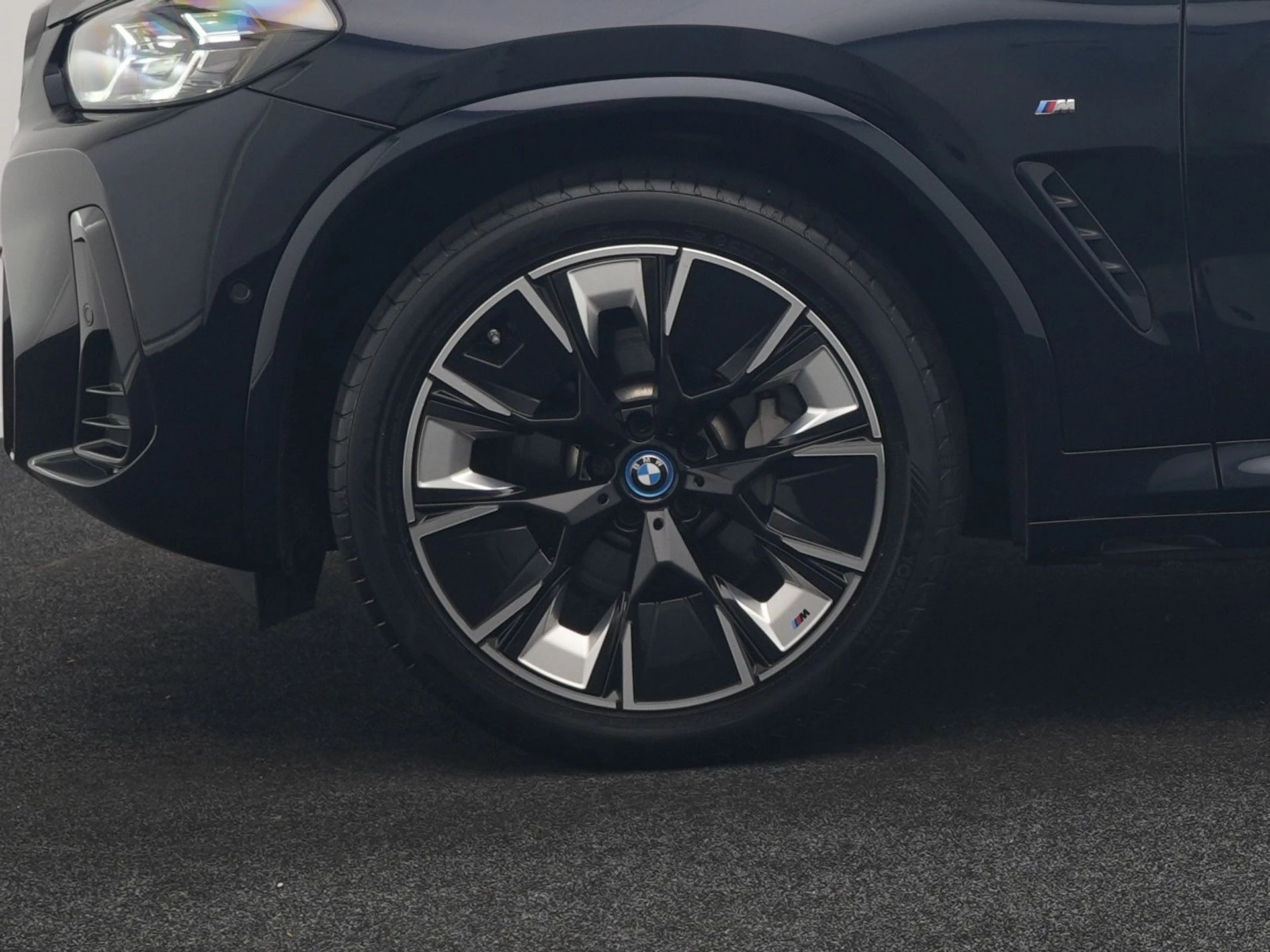 Hoofdafbeelding BMW iX3