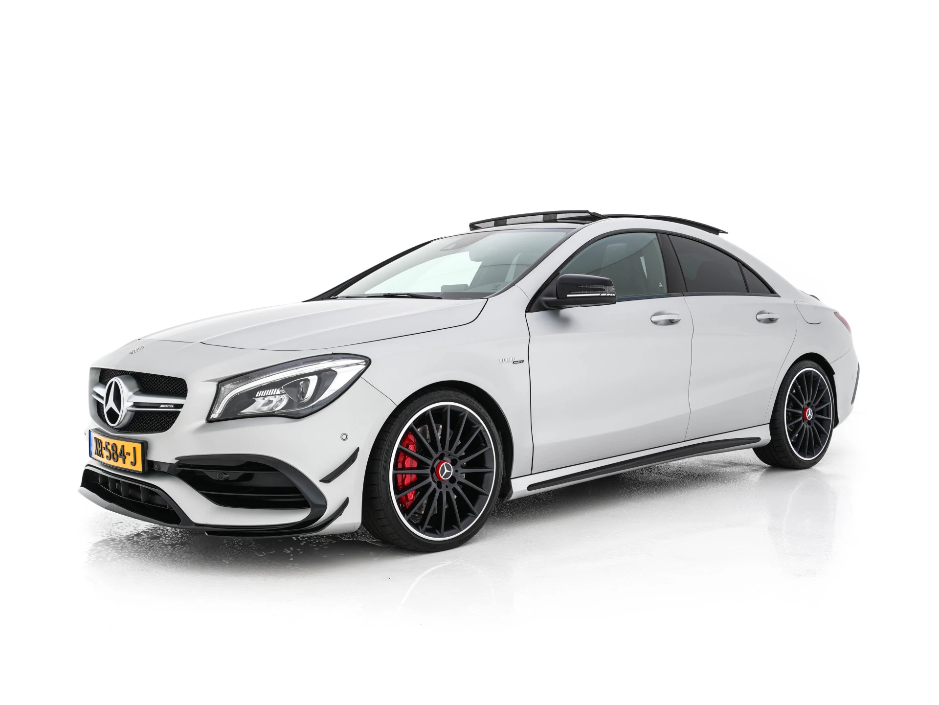 Hoofdafbeelding Mercedes-Benz CLA