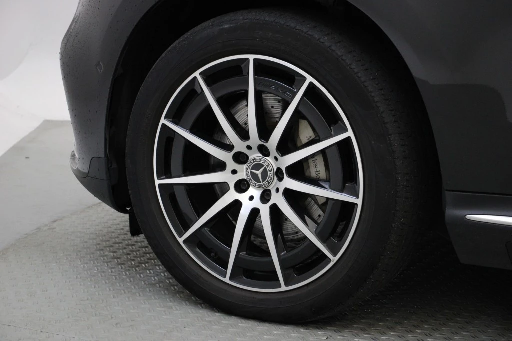 Hoofdafbeelding Mercedes-Benz EQC