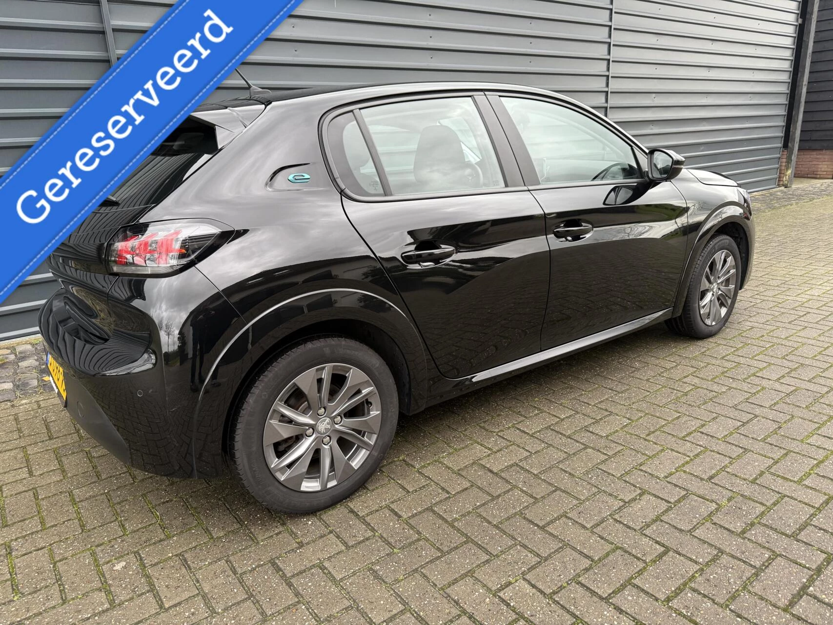 Hoofdafbeelding Peugeot e-208