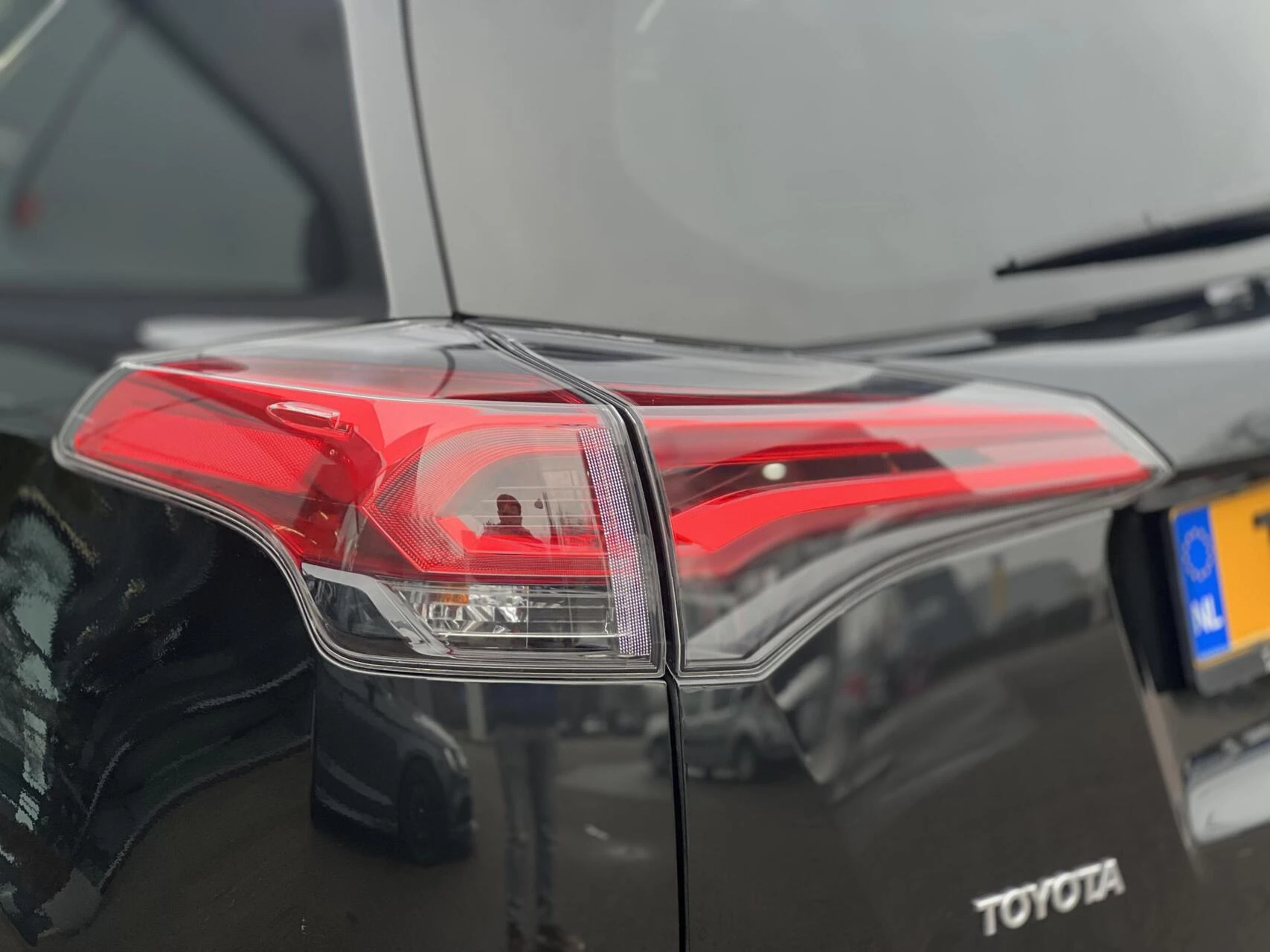 Hoofdafbeelding Toyota RAV4