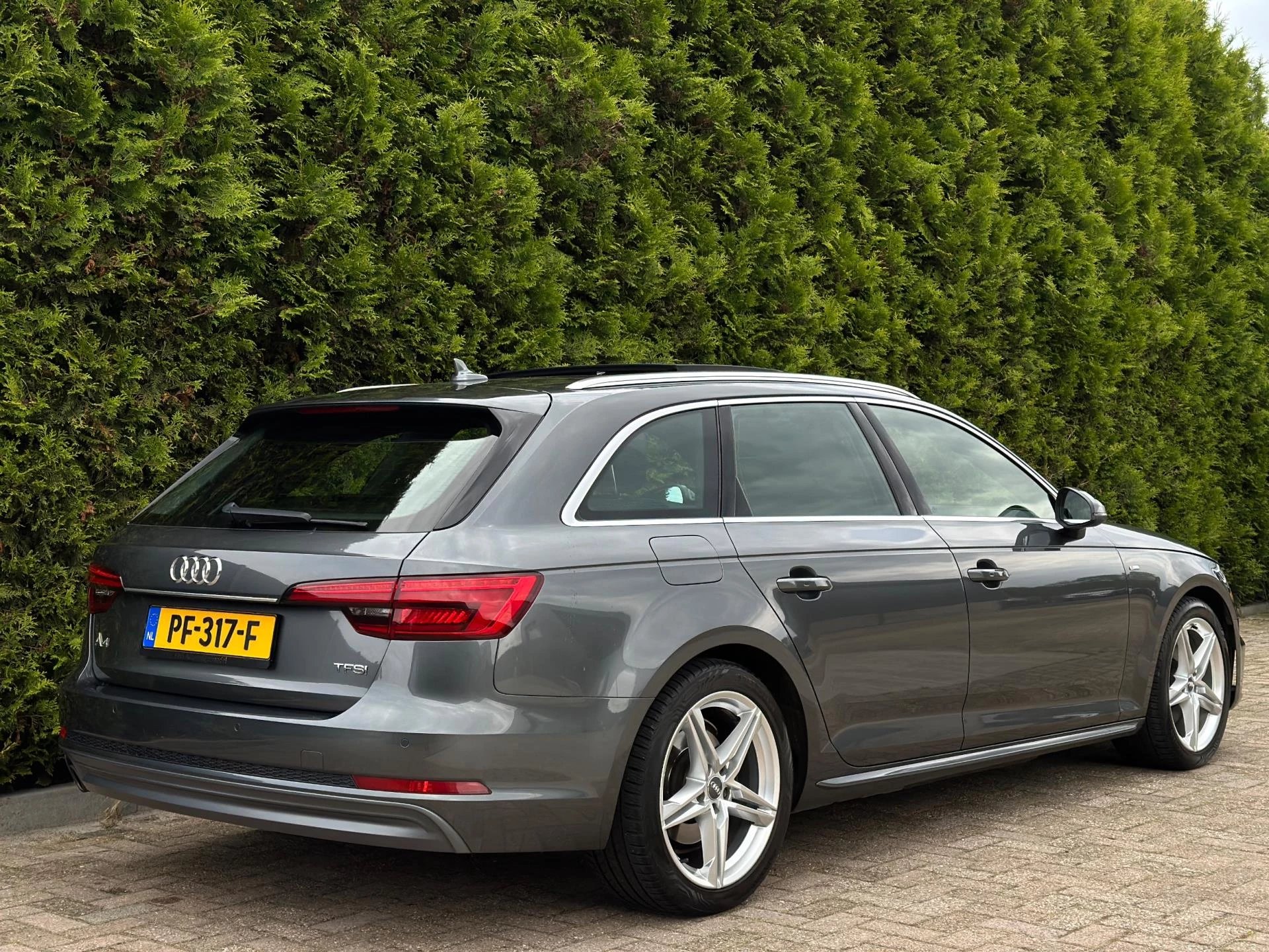 Hoofdafbeelding Audi A4