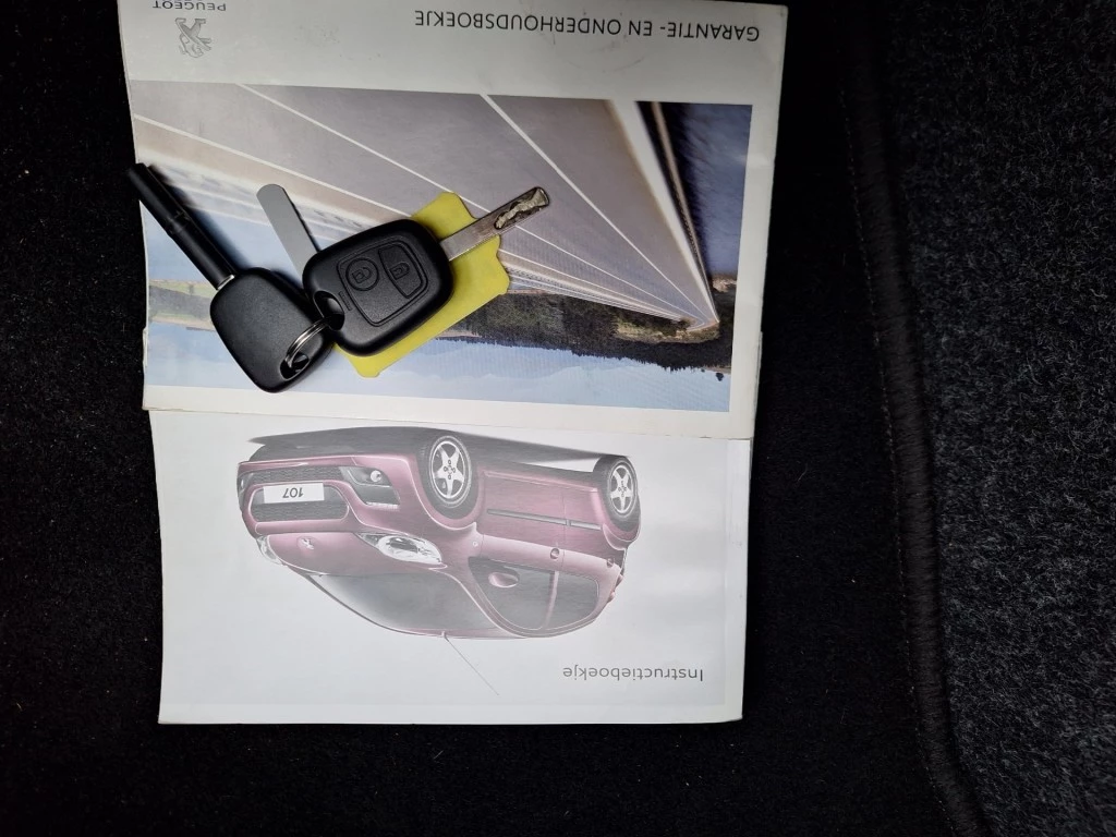 Hoofdafbeelding Peugeot 107