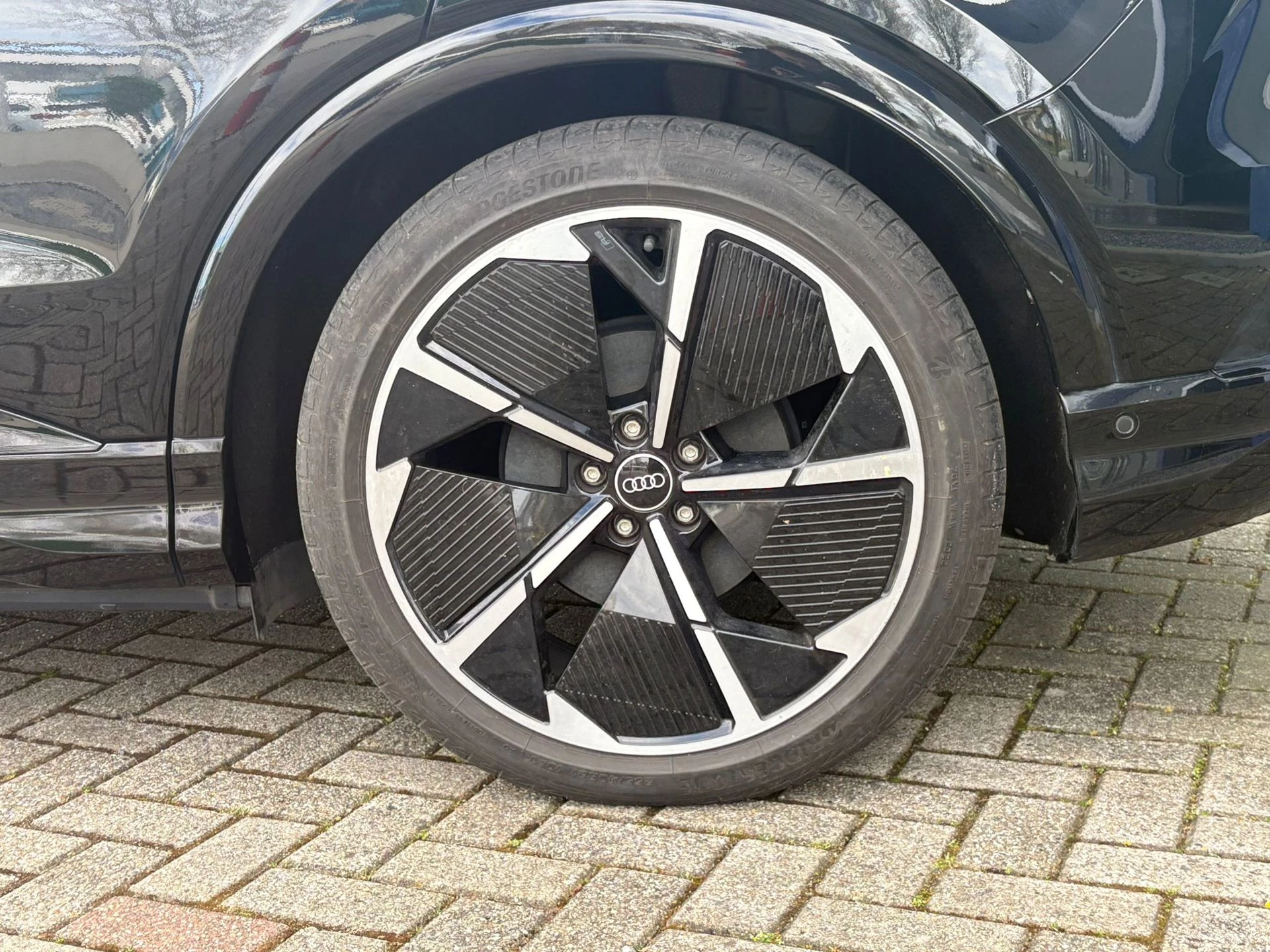 Hoofdafbeelding Audi Q4 Sportback e-tron