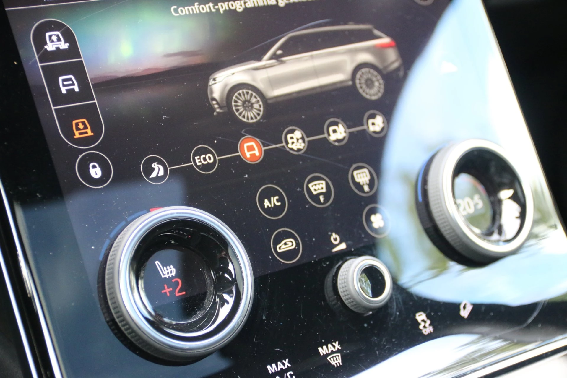 Hoofdafbeelding Land Rover Range Rover Velar