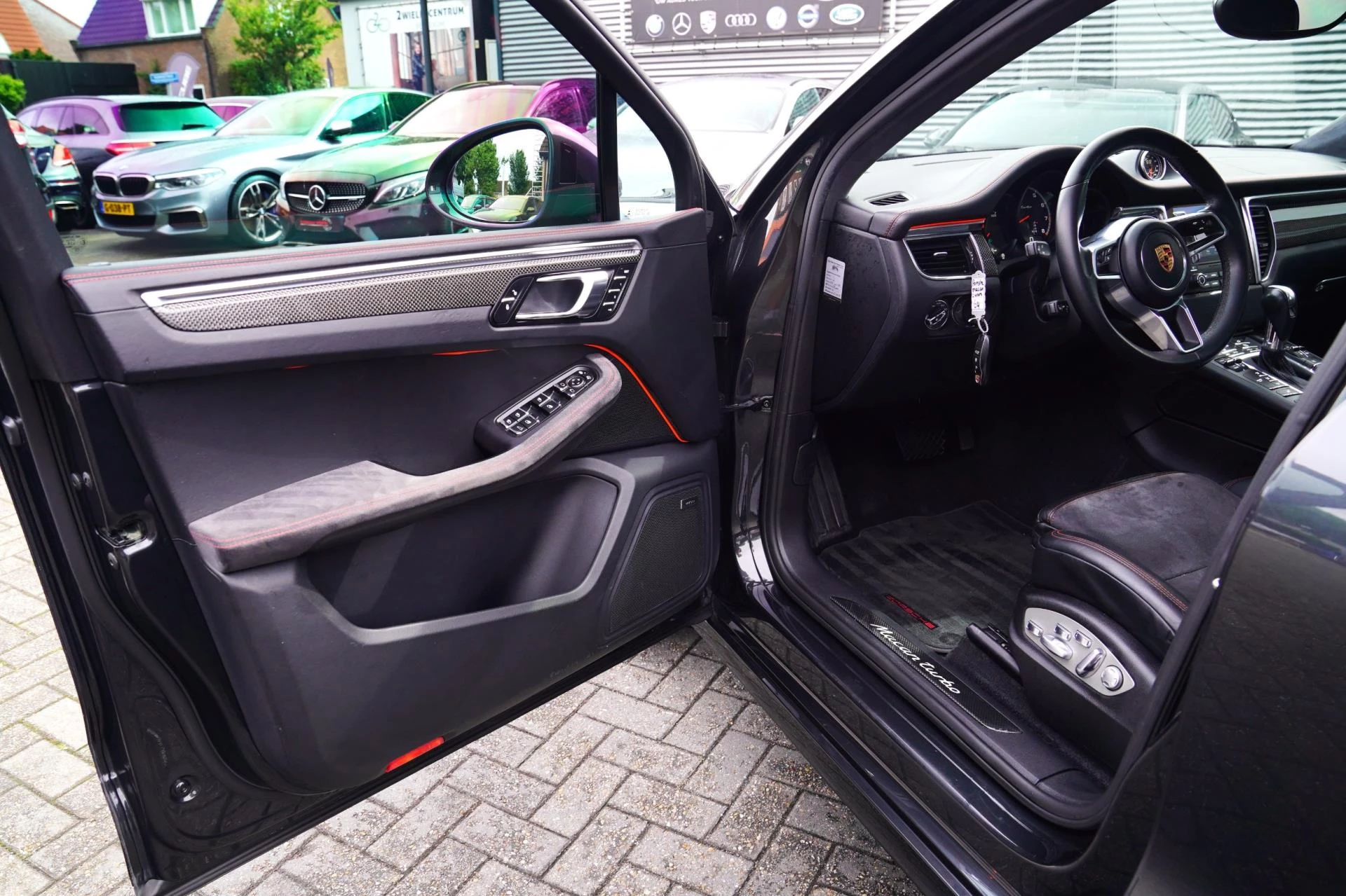 Hoofdafbeelding Porsche Macan