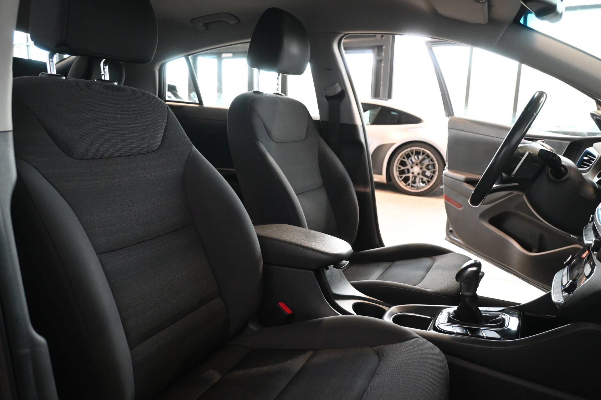 Hoofdafbeelding Hyundai IONIQ