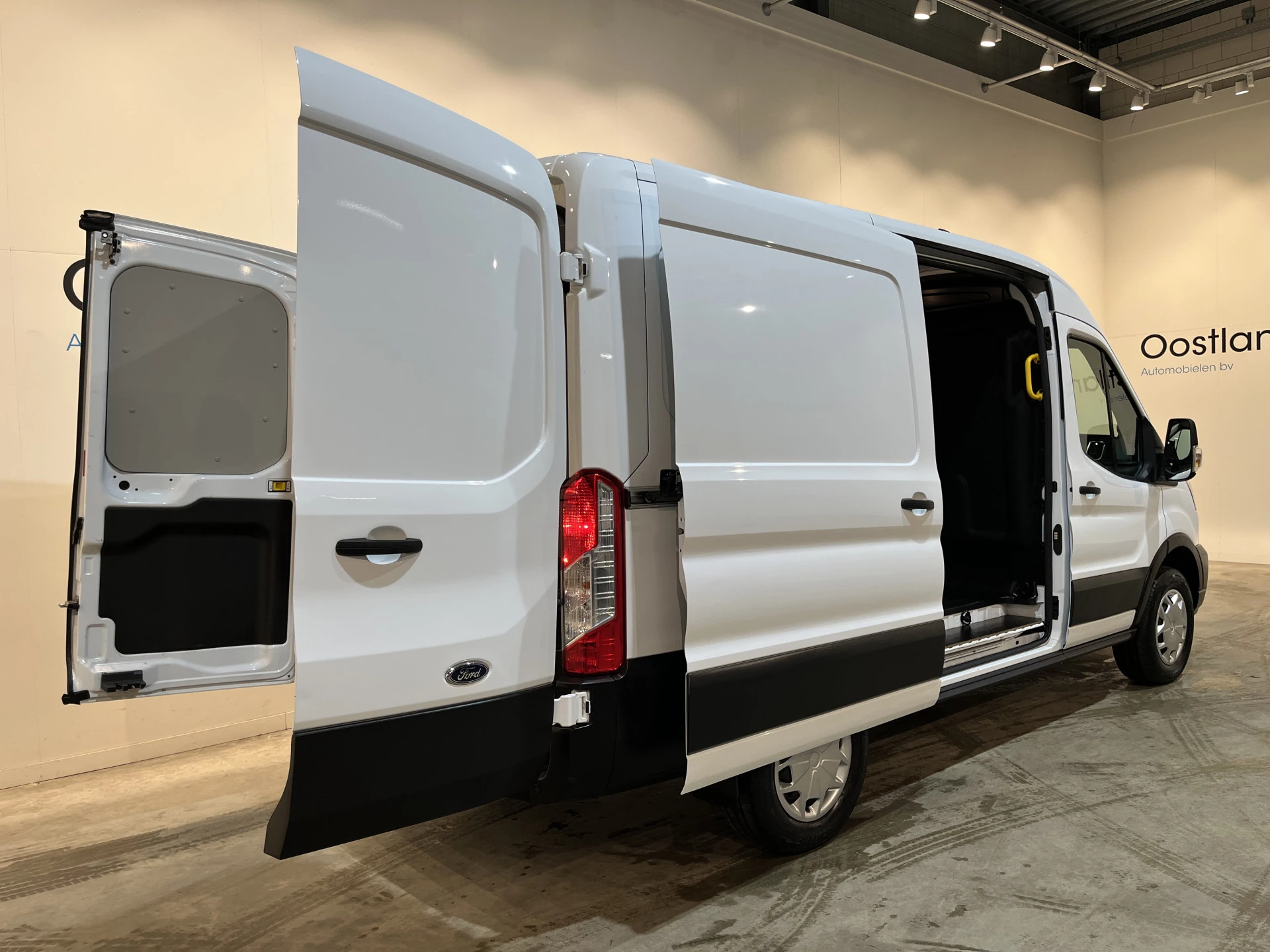 Hoofdafbeelding Ford E-Transit