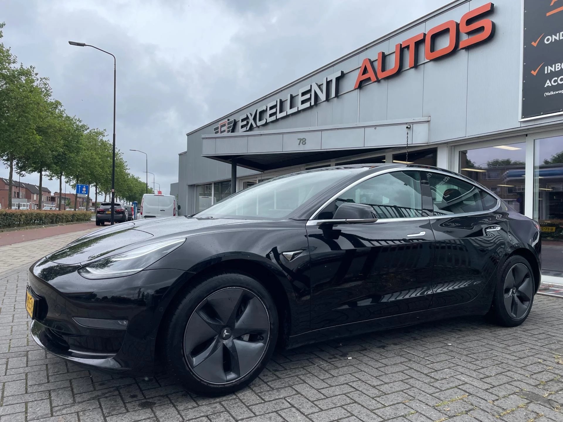 Hoofdafbeelding Tesla Model 3