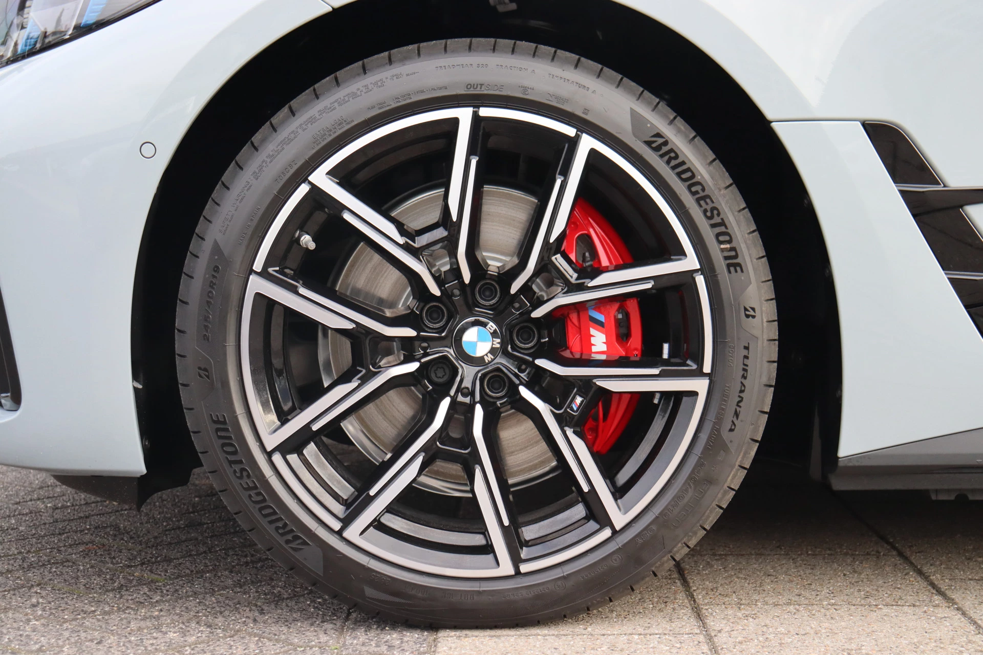 Hoofdafbeelding BMW i4