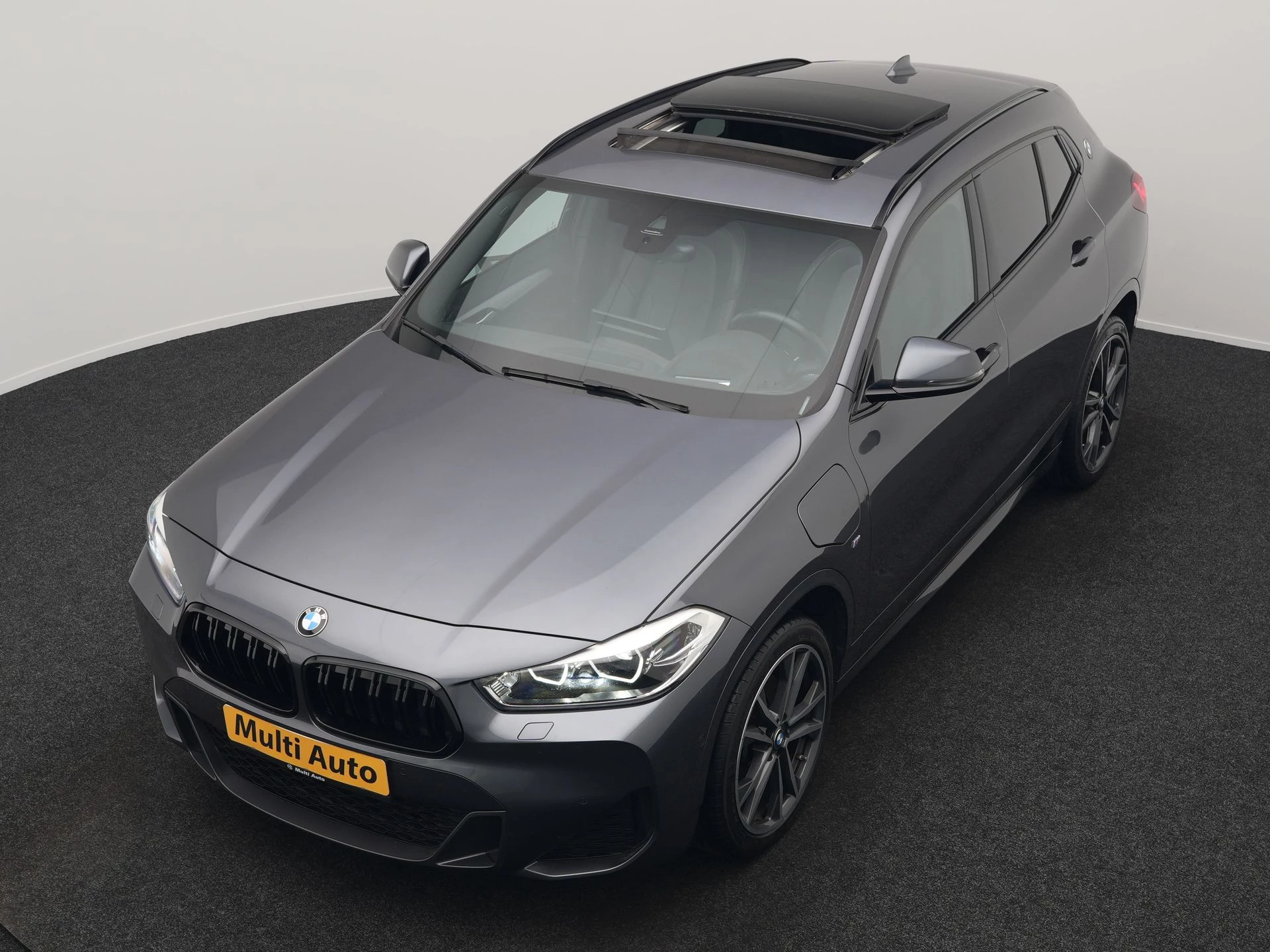Hoofdafbeelding BMW X2
