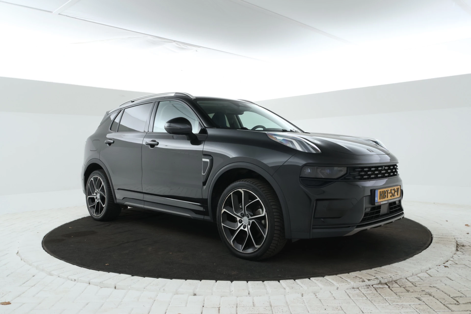 Hoofdafbeelding Lynk & Co 01