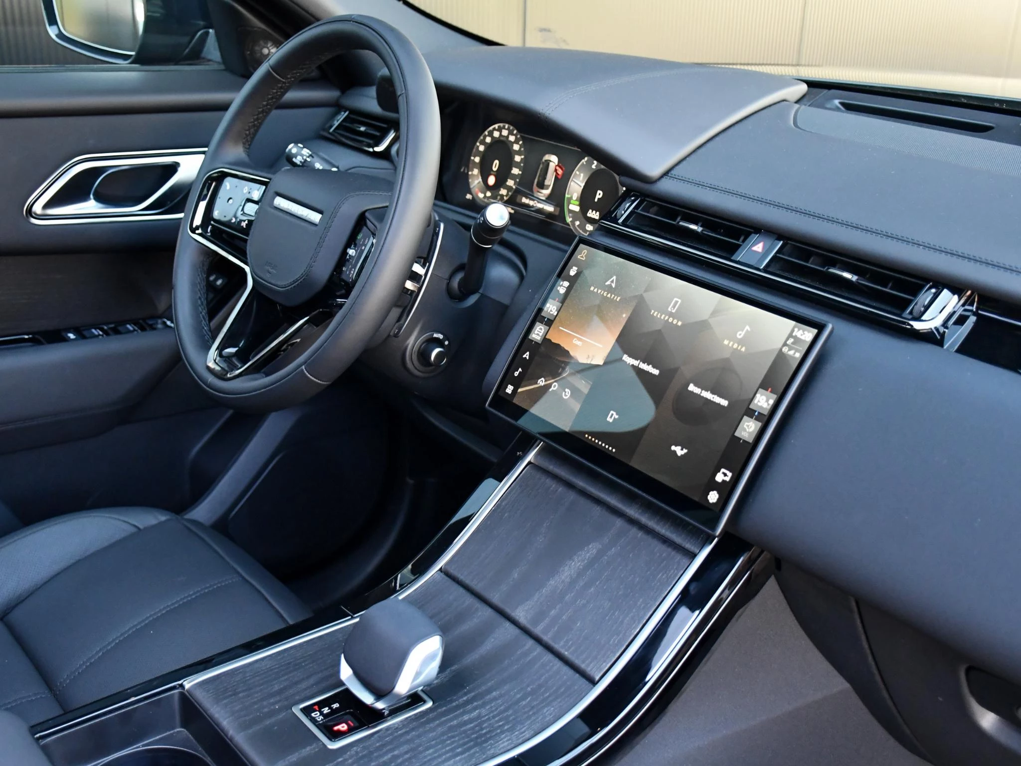 Hoofdafbeelding Land Rover Range Rover Velar