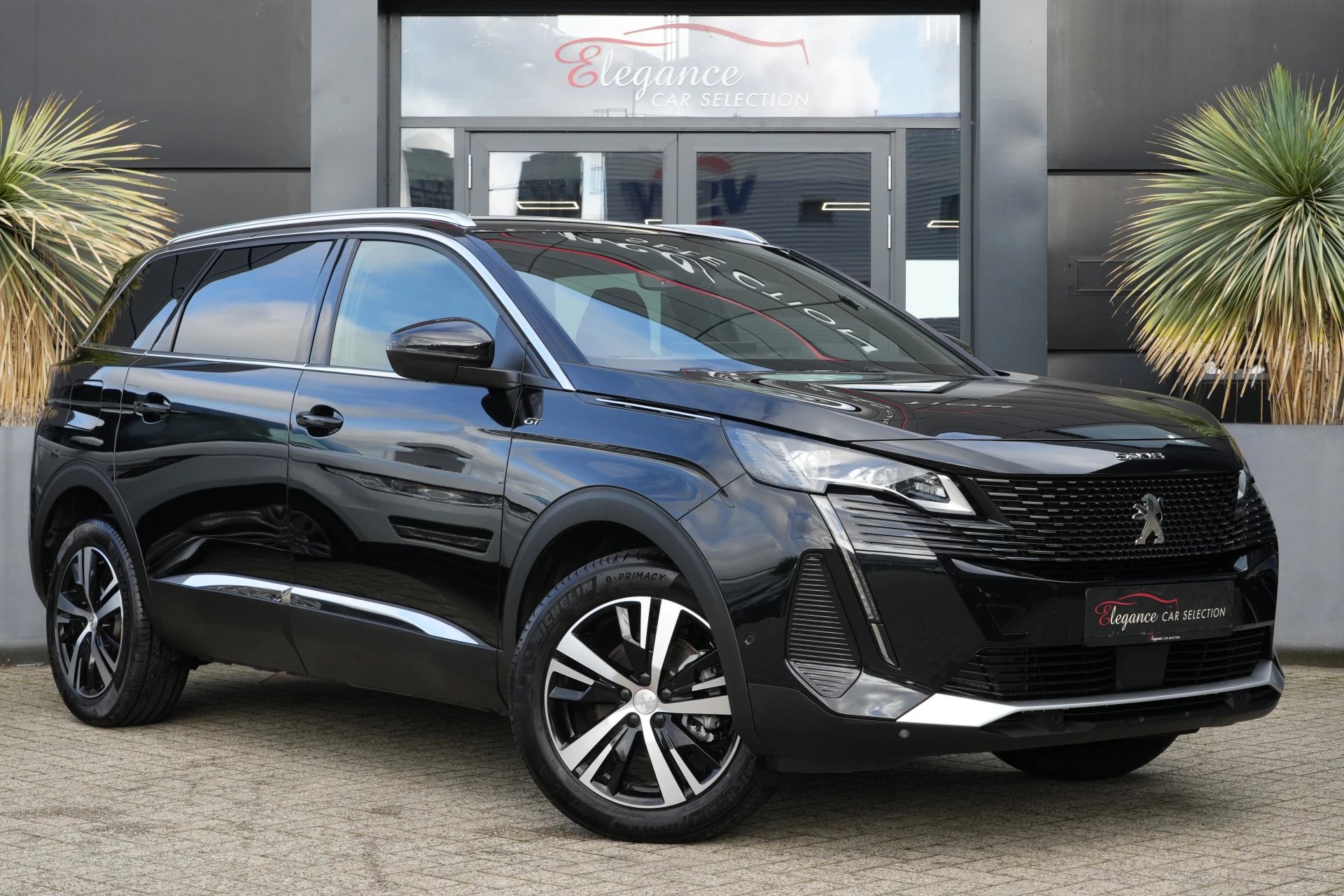 Hoofdafbeelding Peugeot 5008