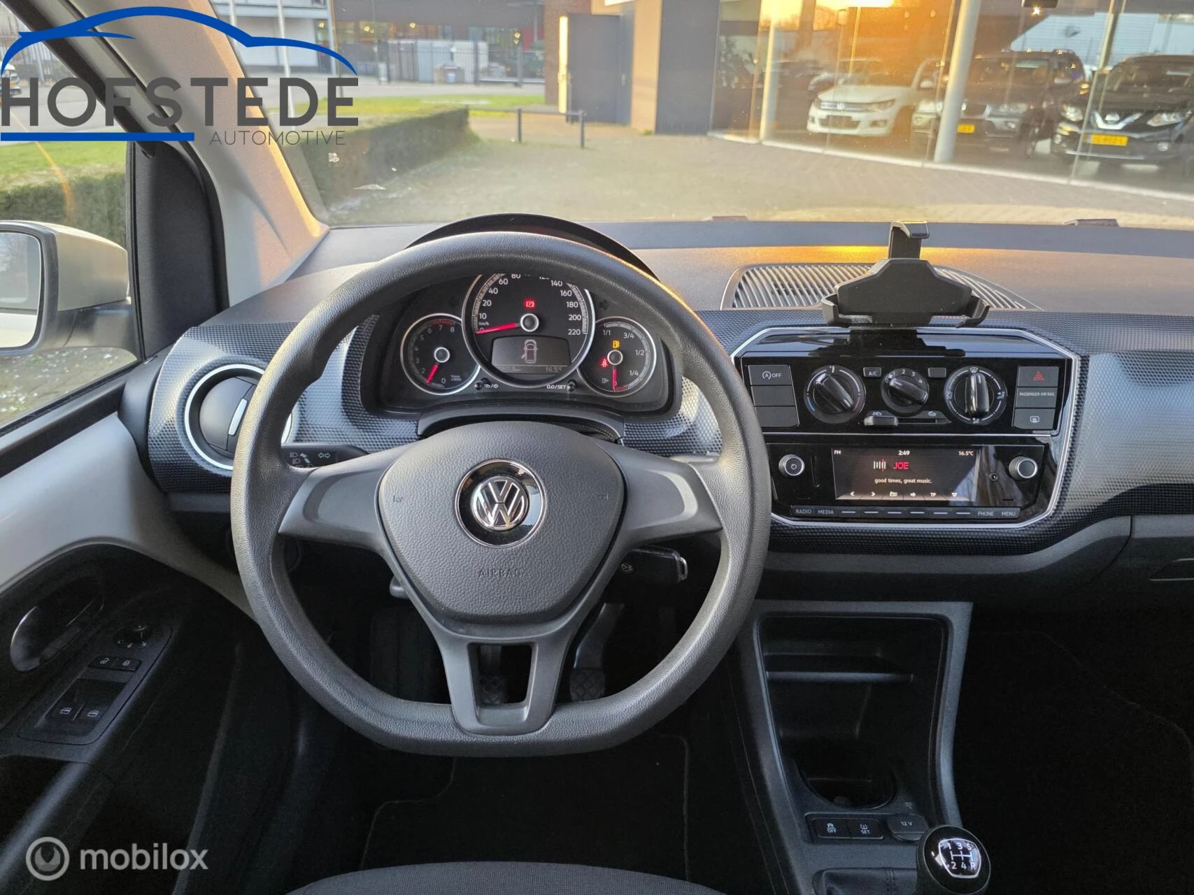 Hoofdafbeelding Volkswagen up!