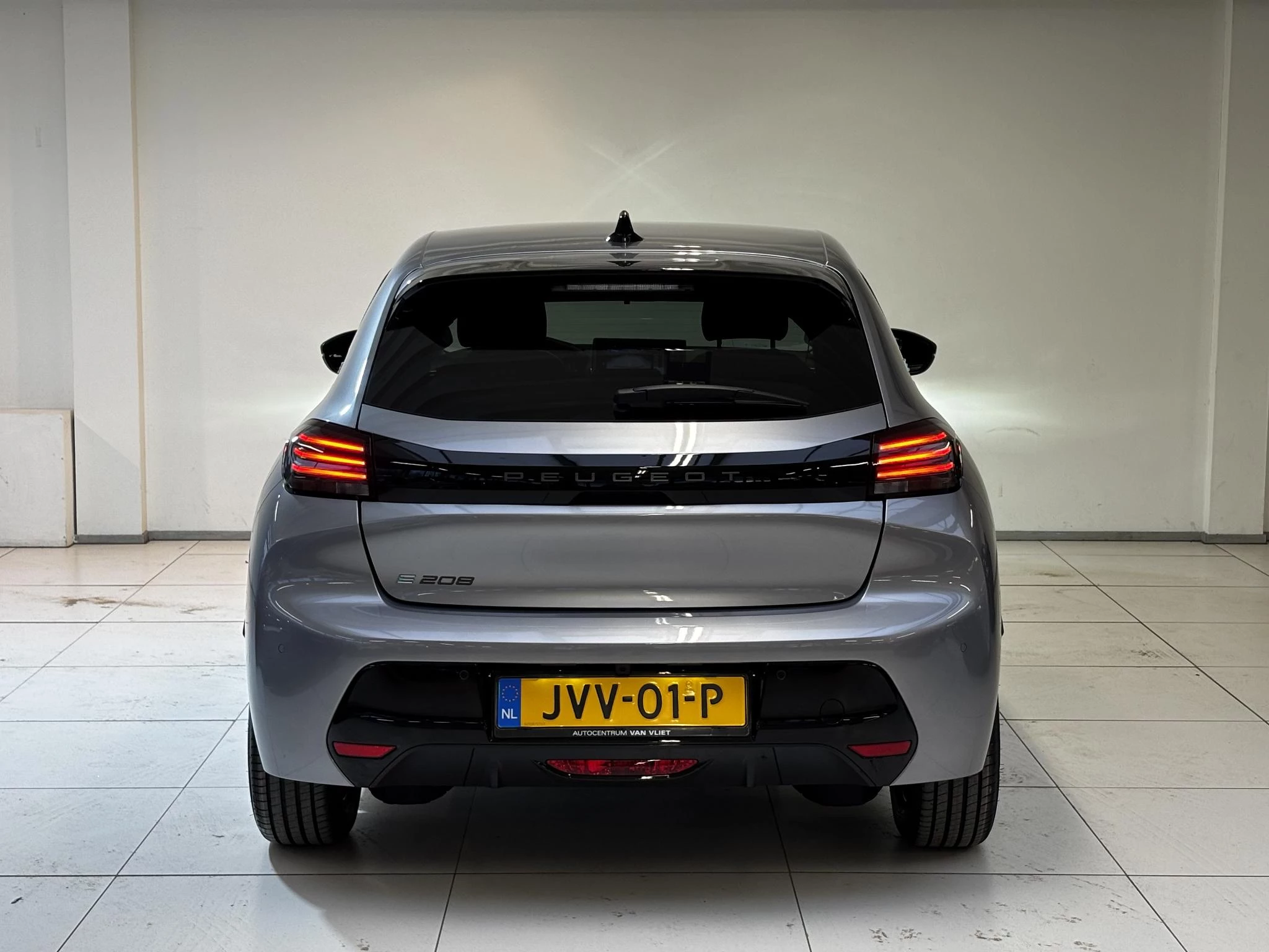 Hoofdafbeelding Peugeot e-208