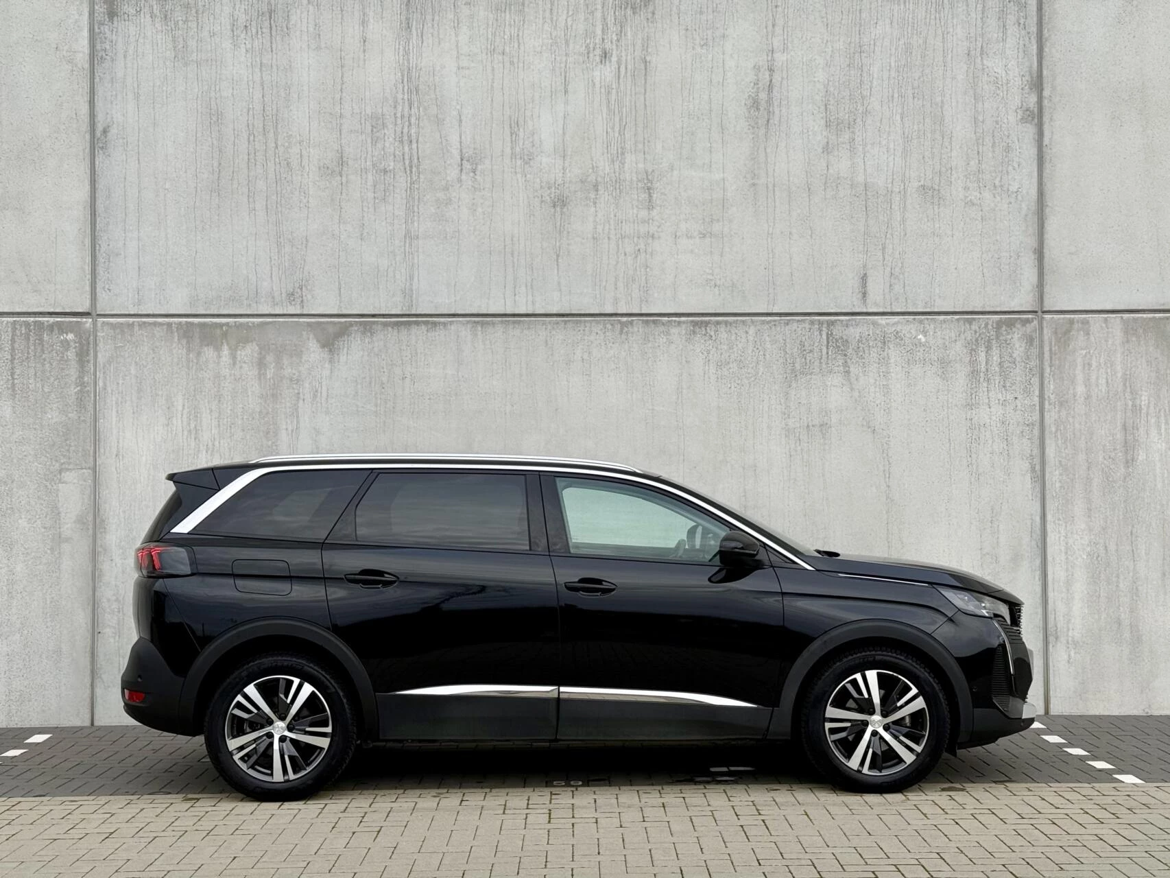 Hoofdafbeelding Peugeot 5008