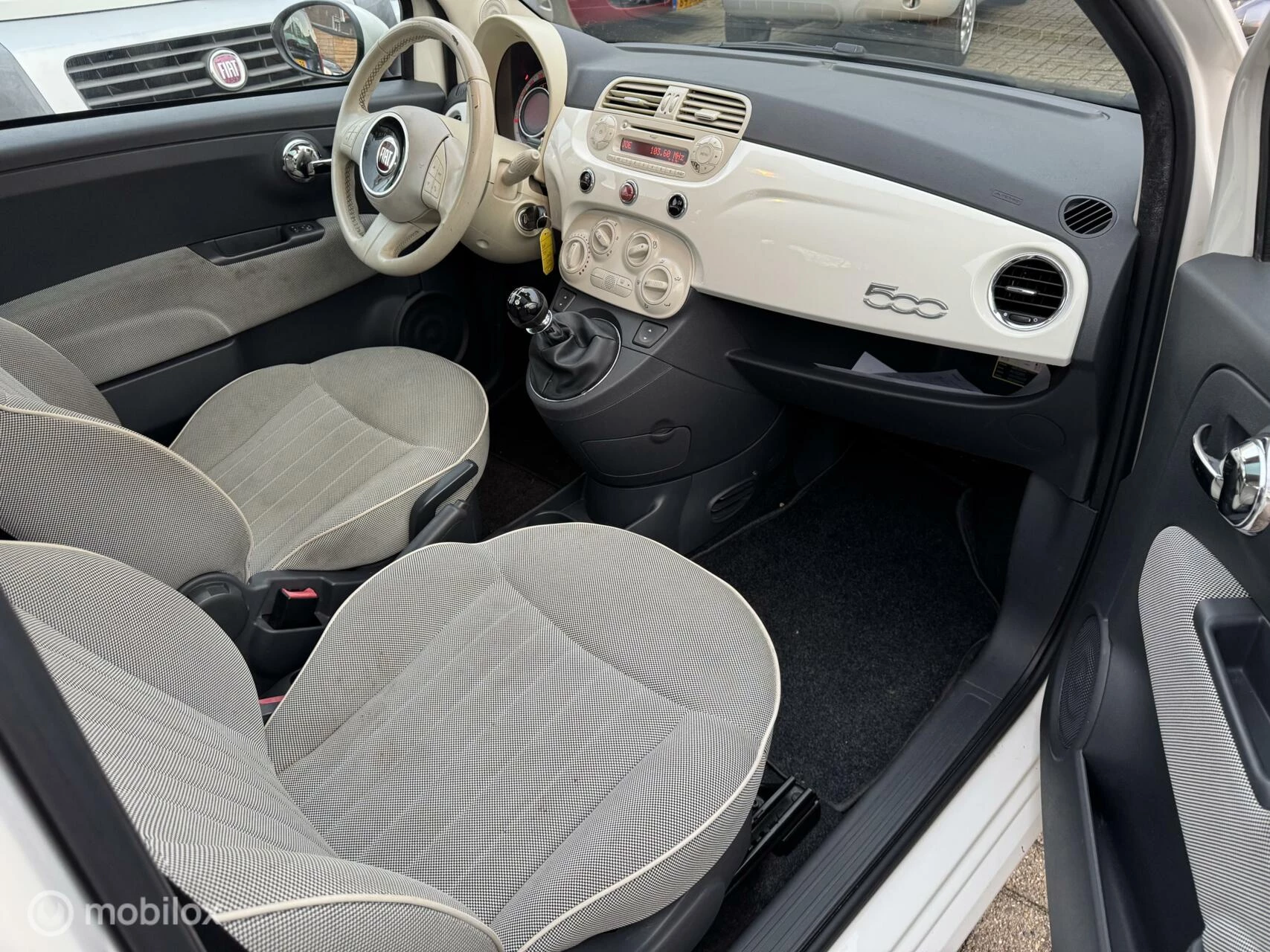 Hoofdafbeelding Fiat 500