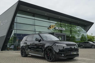 Land Rover Range Rover Sport P510e 510pk First Edition Panoramadak 4-Wielsturing *BTW* *SOH 93%* HD-koplampen Vossen VOL!