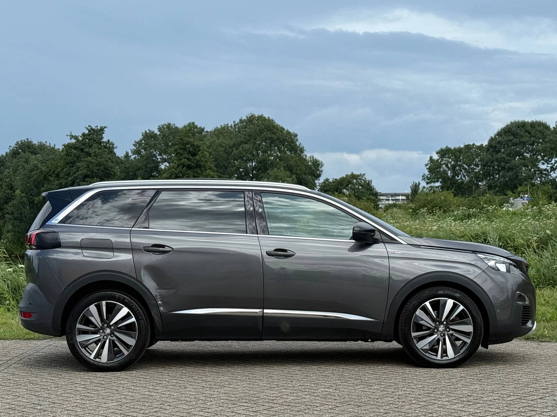 Hoofdafbeelding Peugeot 5008